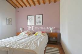 Beautiful Stone Farmhouse with Pool and Panoramic Garden
