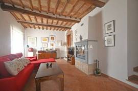 Beautiful Stone Farmhouse with Pool and Panoramic Garden