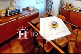 Renovated apartment over 3 floors