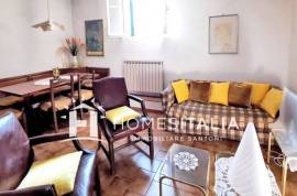Renovated apartment over 3 floors