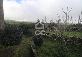House with 3 Bedrooms + 1 Bedrooms - Povoação