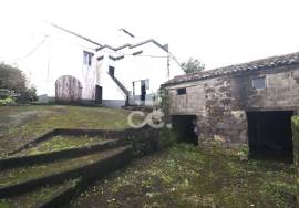 House with 3 Bedrooms + 1 Bedrooms - Povoação