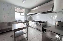 Fully Equipped Restaurant or Snack Bar in Orgens