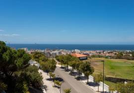 T4 apartment with terraces and open ocean views in Capuchos