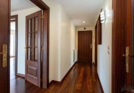 T4 apartment with terraces and open ocean views in Capuchos