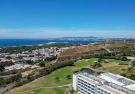 T4 apartment with terraces and open ocean views in Capuchos
