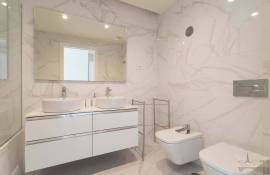 New T3 apartment in Seixal with exceptional views of the Tagus & Lisbon