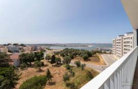 New T3 apartment in Seixal with exceptional views of the Tagus & Lisbon