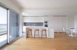 New T3 apartment in Seixal with exceptional views of the Tagus & Lisbon