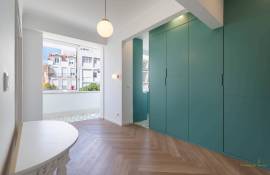 Lisbon Graça T1 of charm beautiful renovation with charming veranda and its unobstructed view
