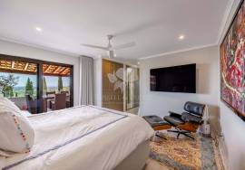Luxury 3-Bedroom Villa with self contained guest area, pool & Panoramic Views – Moncarapacho.