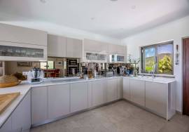 Luxury 3-Bedroom Villa with self contained guest area, pool & Panoramic Views – Moncarapacho.