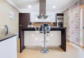 TAVIRA - APARTMENT - 3 BEDROOMS - TERRACE - GARAGE