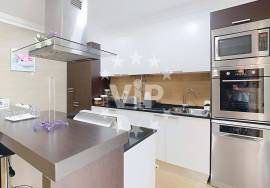 TAVIRA - APARTMENT - 3 BEDROOMS - TERRACE - GARAGE