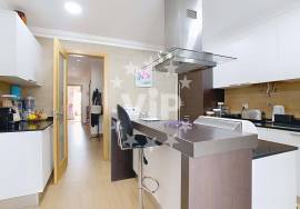 TAVIRA - APARTMENT - 3 BEDROOMS - TERRACE - GARAGE