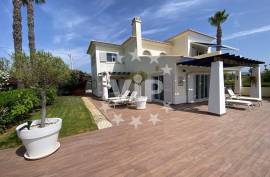 PECHÃO - VILLA - 4 BEDROOMS - SWIMMING POOL - GARAGE