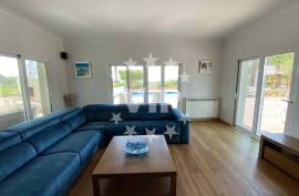 PECHÃO - VILLA - 4 BEDROOMS - SWIMMING POOL - GARAGE
