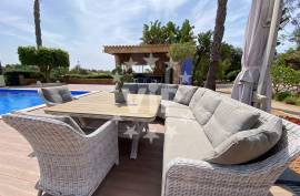 PECHÃO - VILLA - 4 BEDROOMS - SWIMMING POOL - GARAGE
