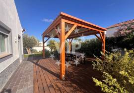 MONCARAPACHO - DETACHED HOUSE - 4 BEDROOMS - SWIMMING POOL - GARAGE