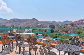 Casa de Colores Commercial Guesthouse For Sale In Guanajuato