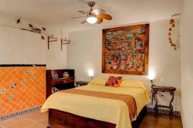 Casa de Colores Commercial Guesthouse For Sale In Guanajuato