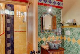 Casa de Colores Commercial Guesthouse For Sale In Guanajuato