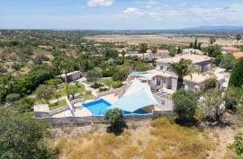 Luxury 7 Bed Estate For Sale in Tunes Silves