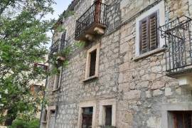House With 2 Apartments for Sale In Caramanico Terme Abruzzo