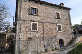 House With 2 Apartments for Sale In Caramanico Terme Abruzzo