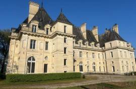 Château du Francport For Sale In Choisy-au-Bac