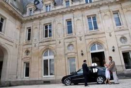 Château du Francport For Sale In Choisy-au-Bac