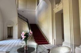 Château du Francport For Sale In Choisy-au-Bac