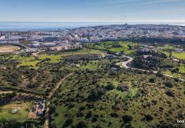 Eco-Luxury Surf Lodge Development Opportunity in Lagos, Algarve