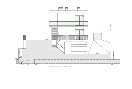 Land with approved project for detached house with swimming pool
