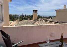 Immaculate 2-Bedroom House with Stunning Views in Carvoeiro