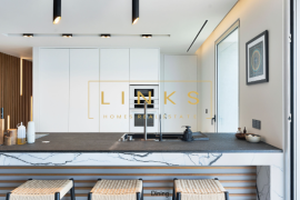 Aurora Luxury Villa with 4 Bedrooms