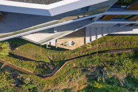 Aurora Luxury Villa with 4 Bedrooms
