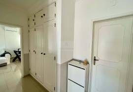 2 bedroom villa with basement, garden and garage
