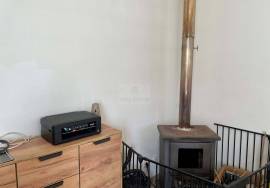 2 bedroom villa with basement, garden and garage