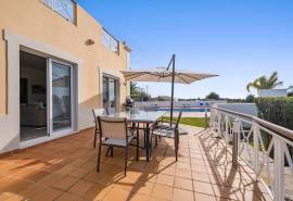 Almancil - Elegant detached Villa with 3 bedrooms in a private condominium