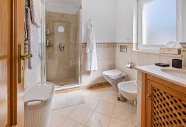 Almancil - Elegant detached Villa with 3 bedrooms in a private condominium