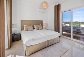 Almancil - Elegant detached Villa with 3 bedrooms in a private condominium