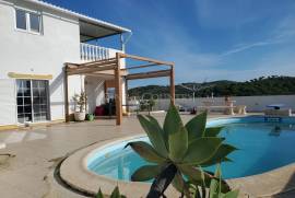 North Tavira: Countryside T3+1 villa with pool on expansive 21,700 m² plot
