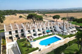 2 BEDROOM TOWNHOUSE JUST AT 600m FROM THE BEACH