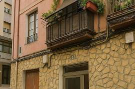 Ground floor apartment for sale in C/ La Iberia (Sestao)