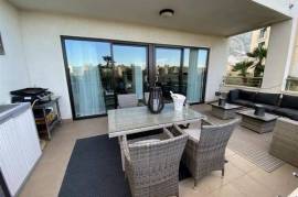 Beautiful 3 bedroom apartment in Kings Wharf, Gibraltar
