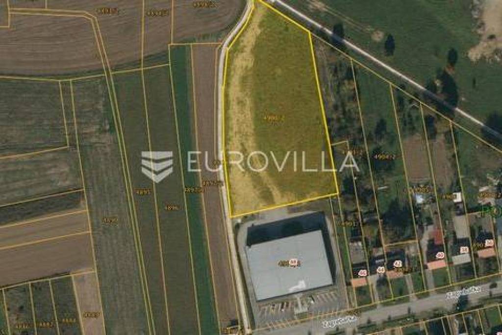 Požega, attractive land in the economic and business zone – 6,221 m² + access road 334 m²