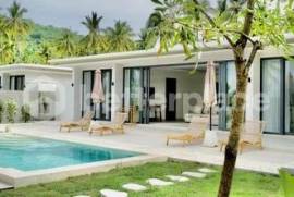 Savor the Serenity of Coastal Living – Fully Furnished 2-Bed Beachfront Villa with Breathtaking Ocean Views in West Sumbawa