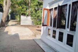 Estate with 2 Houses for Sale In Colombo Sri