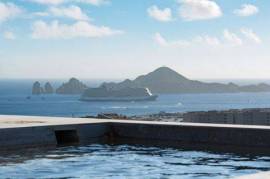 Mistiq Penthouse 411, Cabo Corridor, ­ ­